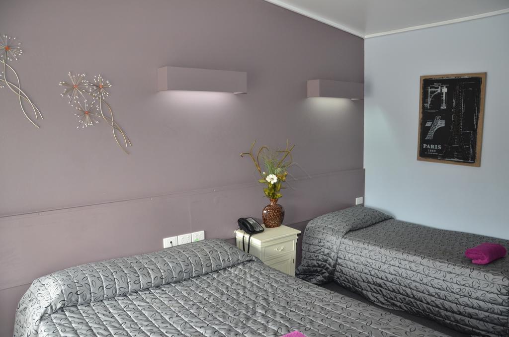 Warwick Motor Inn Esterno foto